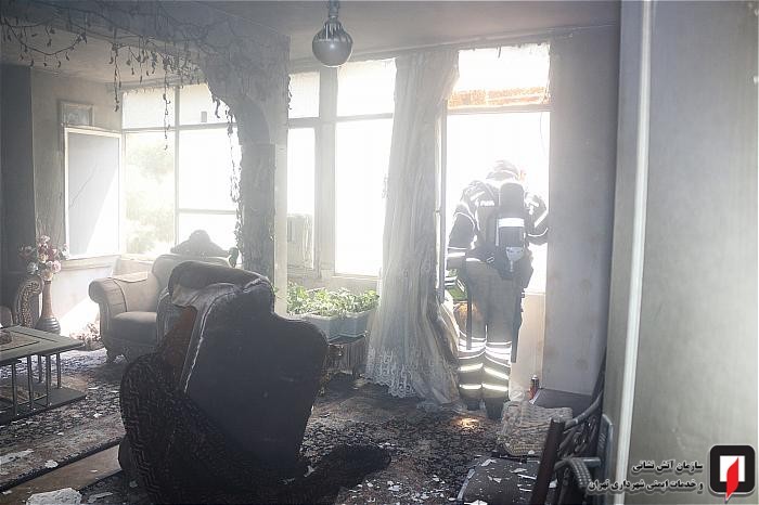 آتشسوزی در منزل مسکونی واقع در دولت اباد و نجات شش شهروند