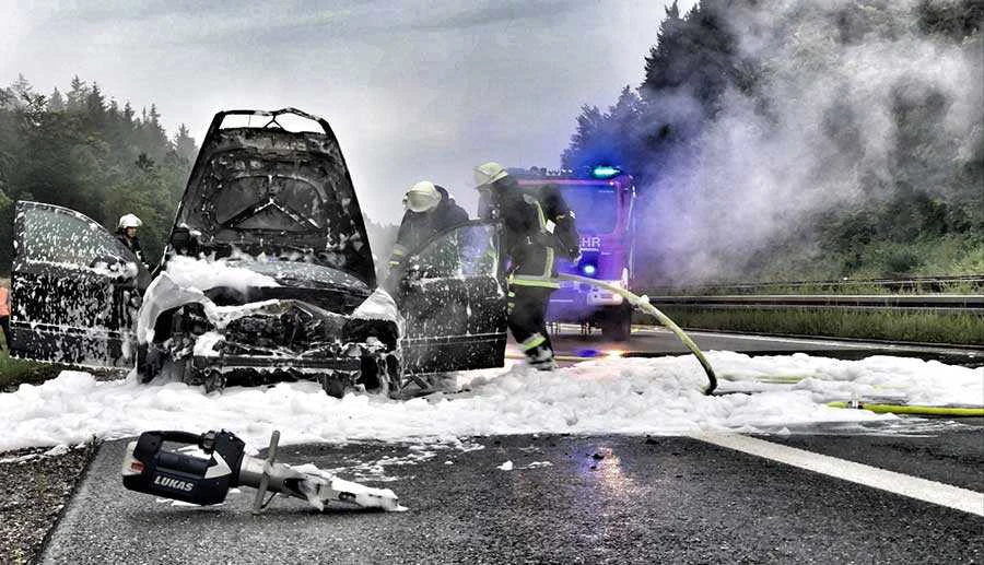 تجهیزات تنفسی و امداد و نجات