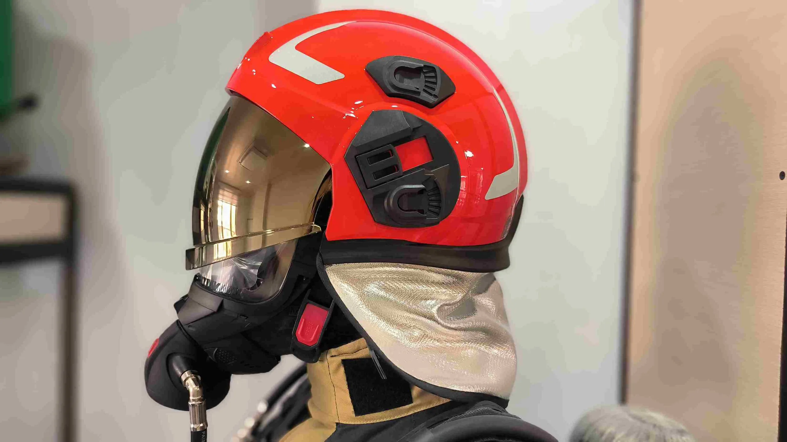 کلاه آتش نشانی